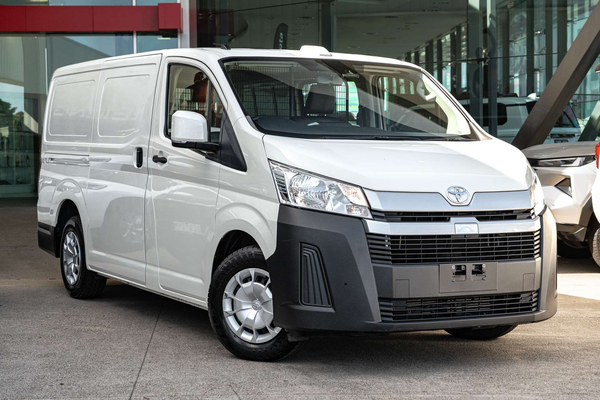 2022 Toyota Hiace GDH300R