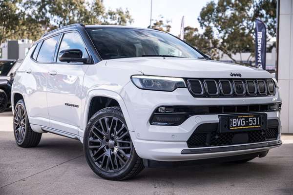 2022 Jeep Compass S-Limited M6