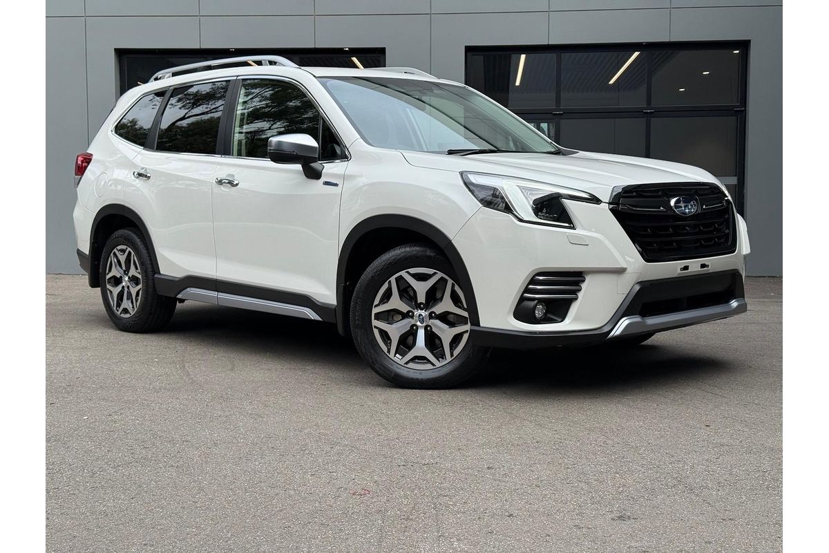 2023 Subaru Forester Hybrid L S5