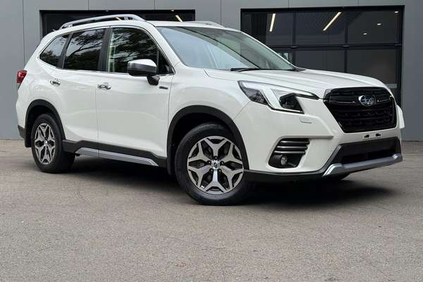 2023 Subaru Forester Hybrid L S5