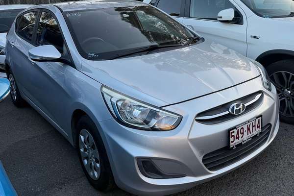 2017 Hyundai Accent Active RB4