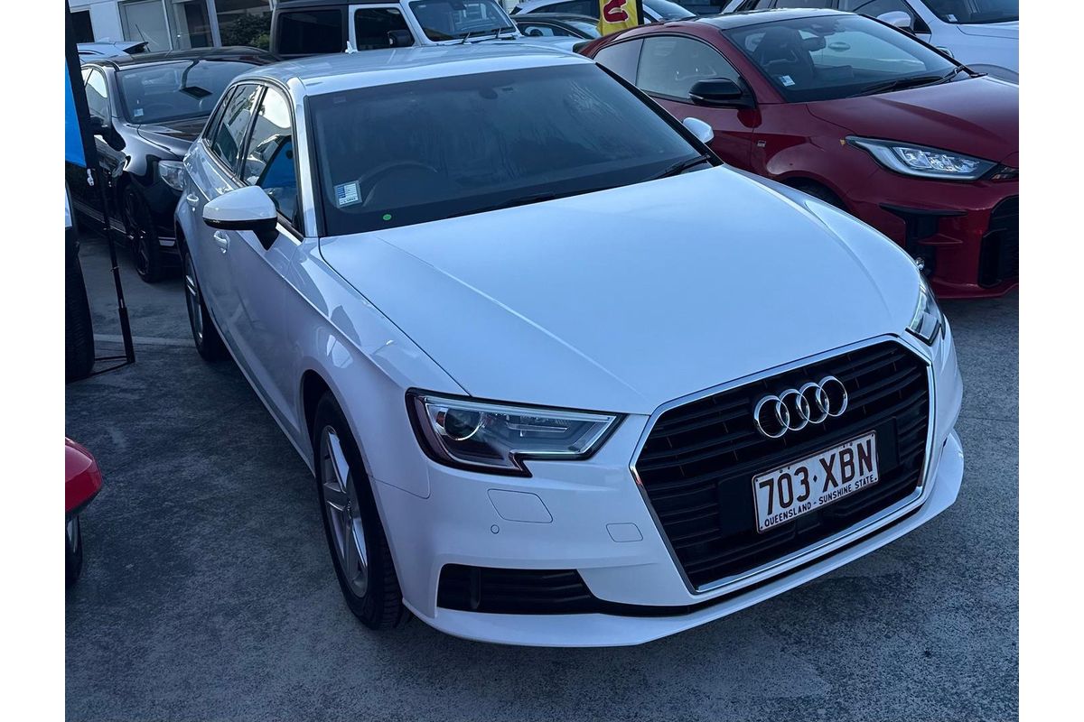 2016 Audi A3 Attraction 8V