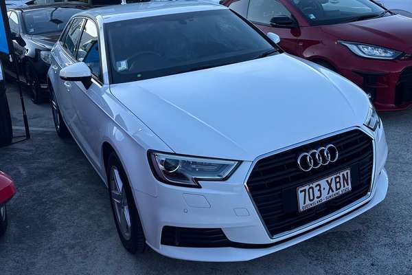 2016 Audi A3 Attraction 8V