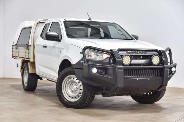 2022 Isuzu D-MAX SX 4X4