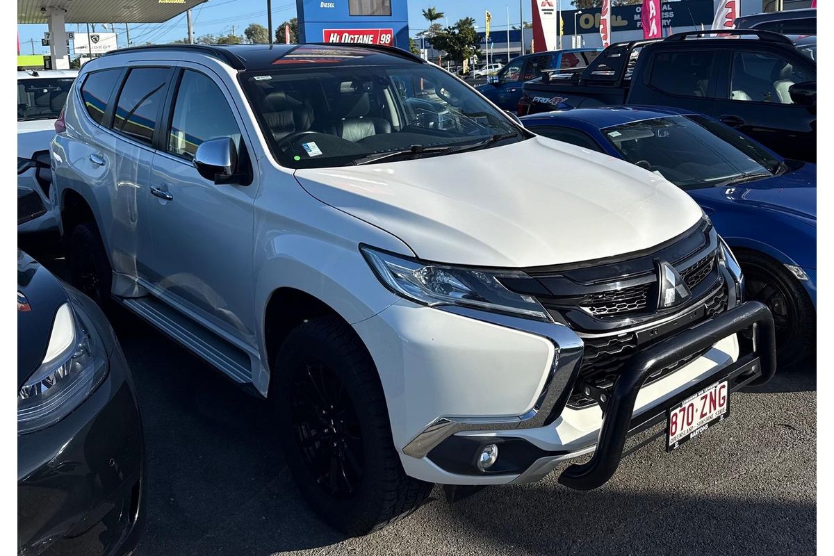 2019 Mitsubishi Pajero Sport Black Edition QE