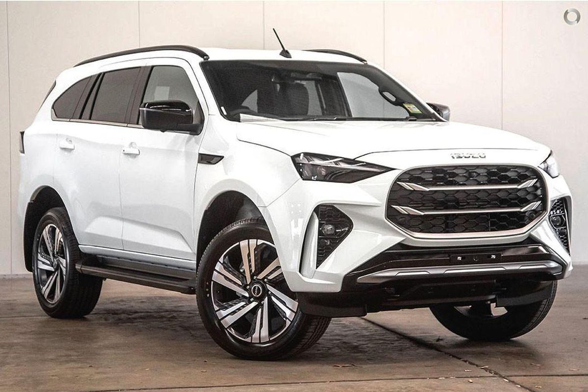 2026 Isuzu MU-X LS-T