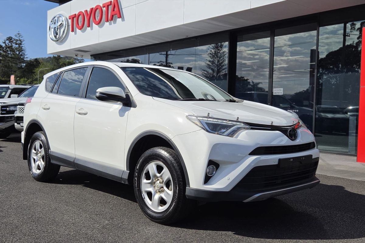 2018 Toyota RAV4 GX ZSA42R