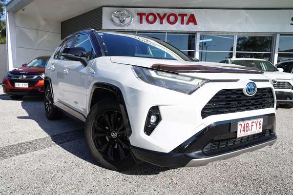 2022 Toyota RAV4 XSE AXAH54R