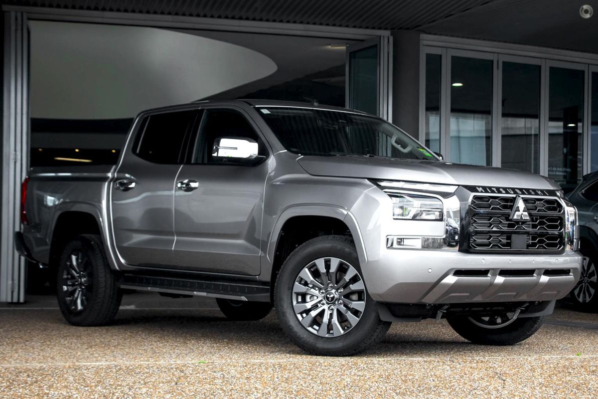 2025 Mitsubishi Triton GLS MV 4X4