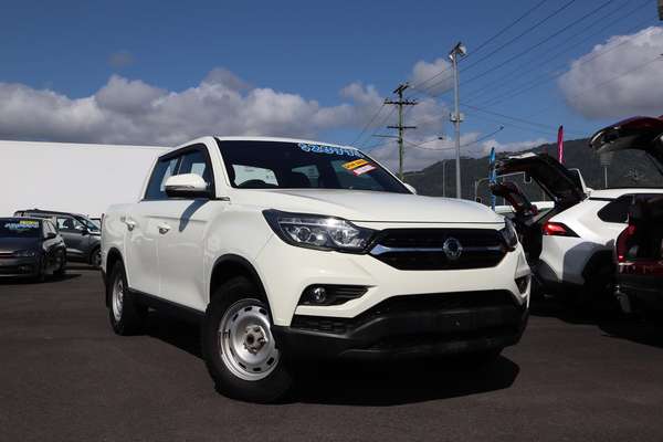 2020 KGM Musso EX Q200 4X4