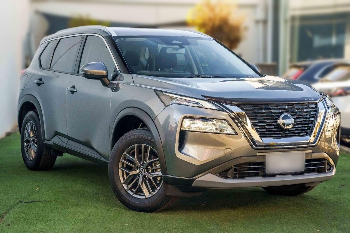 2024 Nissan X-TRAIL ST T33