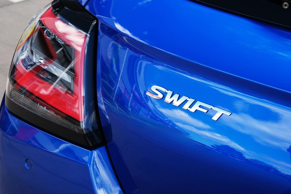 2026 Suzuki Swift Hybrid GLX UZ