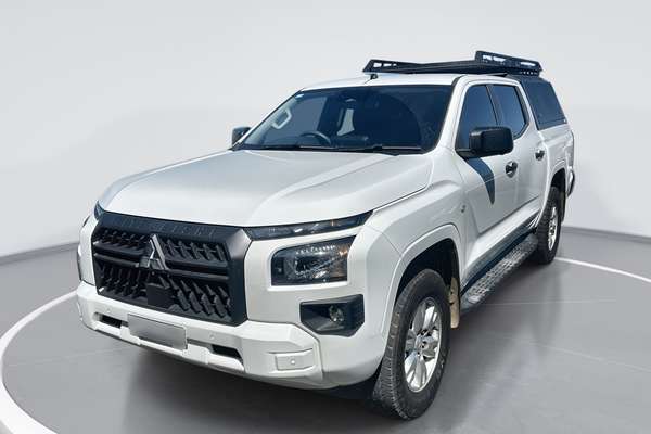 2024 Mitsubishi Triton GLX+ MV 4X4