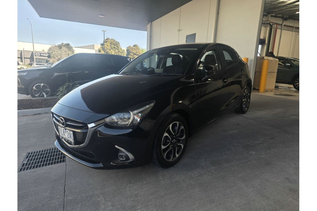 2017 Mazda 2 Genki DJ Series image 3