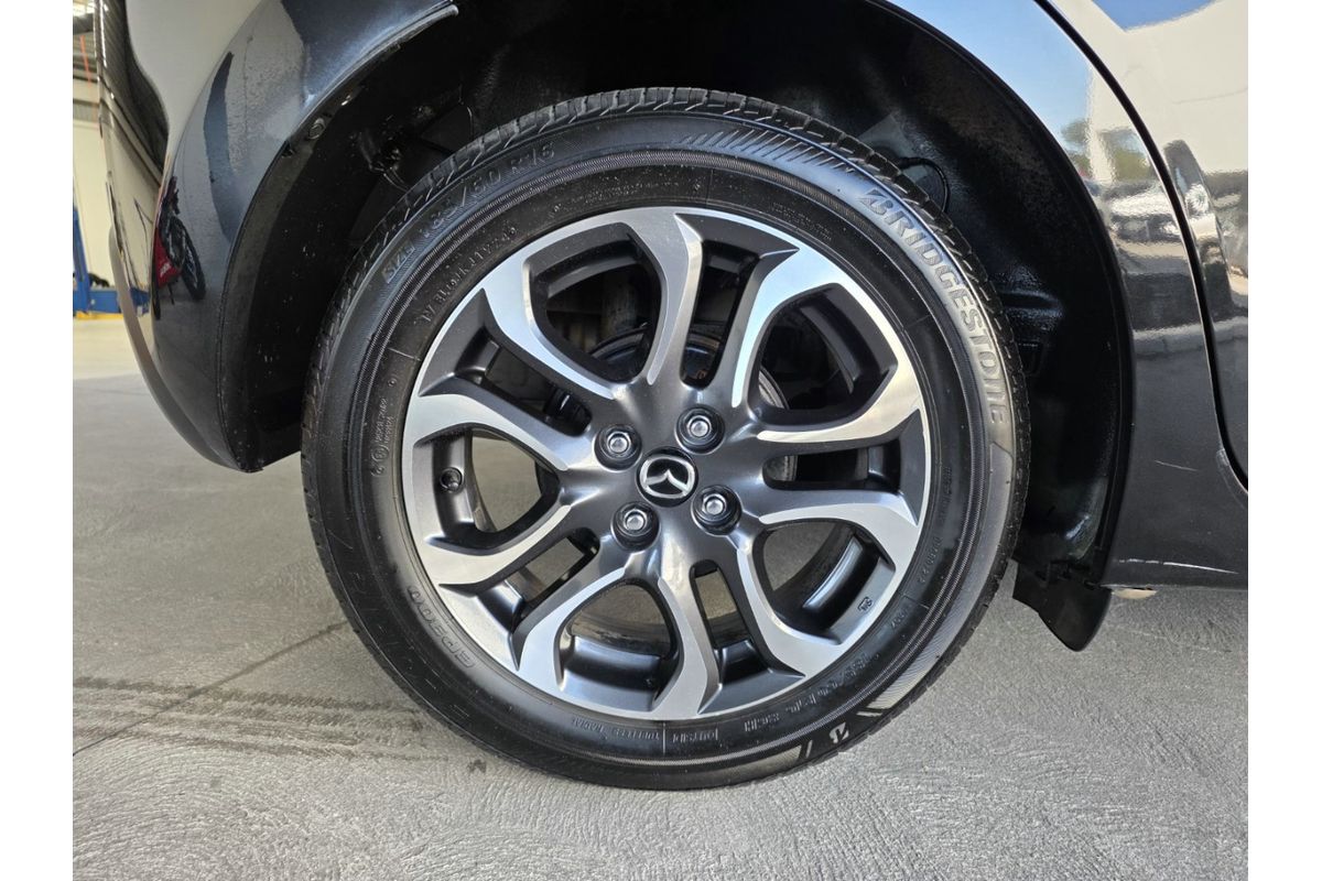 2017 Mazda 2 Genki DJ Series image 8