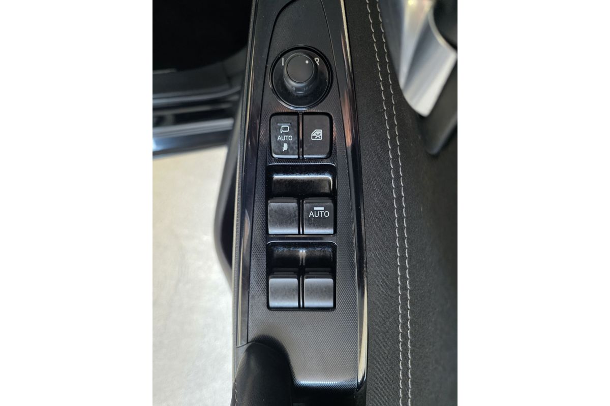 2017 Mazda 2 Genki DJ Series image 15