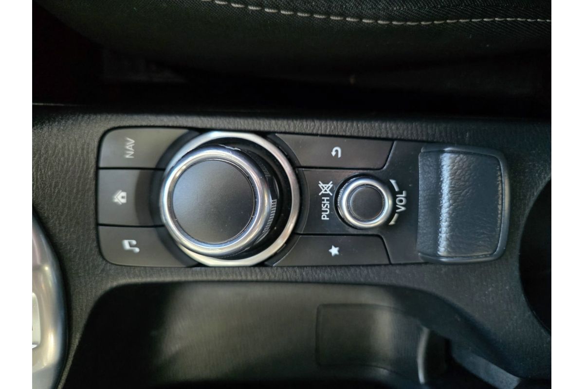 2017 Mazda 2 Genki DJ Series image 21