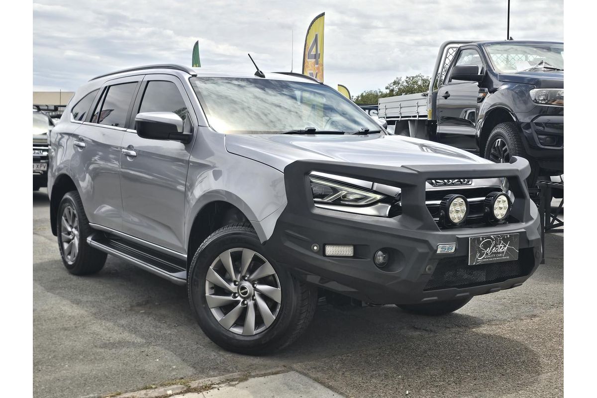 2021 Isuzu MU-X LS-U