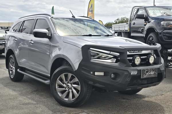 2021 Isuzu MU-X LS-U
