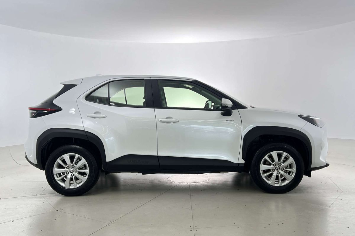 2025 Toyota Yaris Cross Hybrid GX 1.5L Auto CVT Hatch