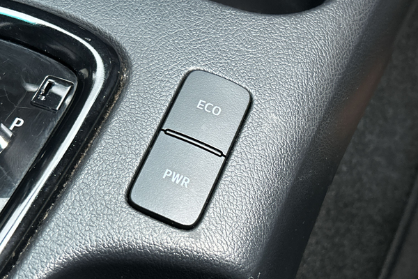 2022 Toyota Hilux Rogue GUN126R 4X4 thumb-17