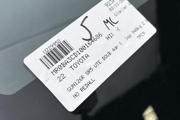 2022 Toyota Hilux Rogue GUN126R 4X4 thumb-23
