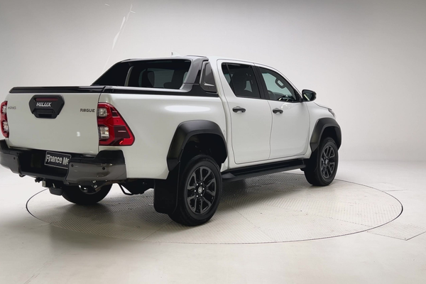 2024 Toyota Hilux Rogue 48V GUN126R 4X4 thumb-7