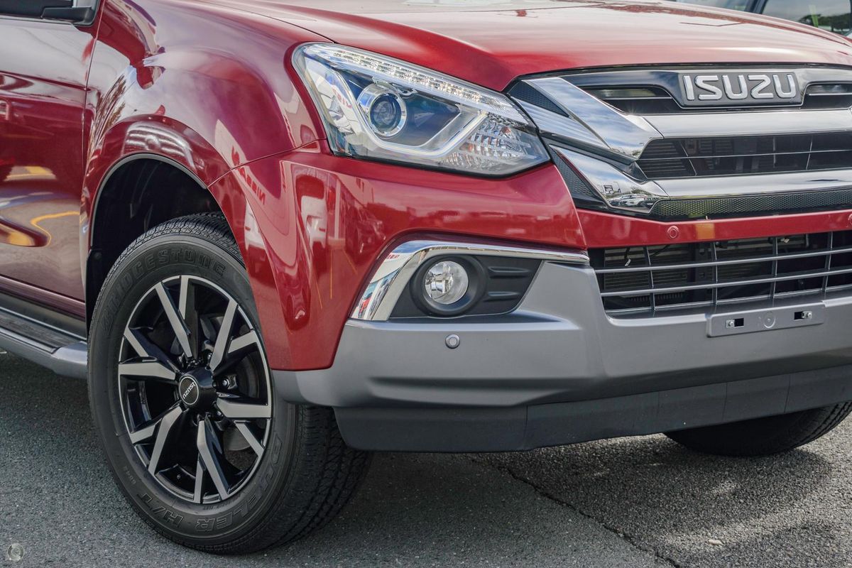 2020 Isuzu MU-X LS-T
