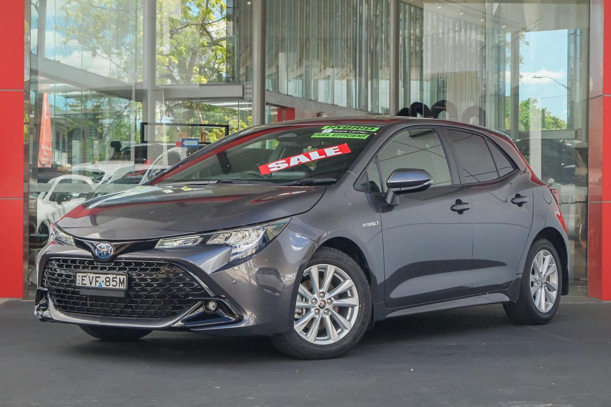 2022 Toyota Corolla SX Hybrid ZWE219R
