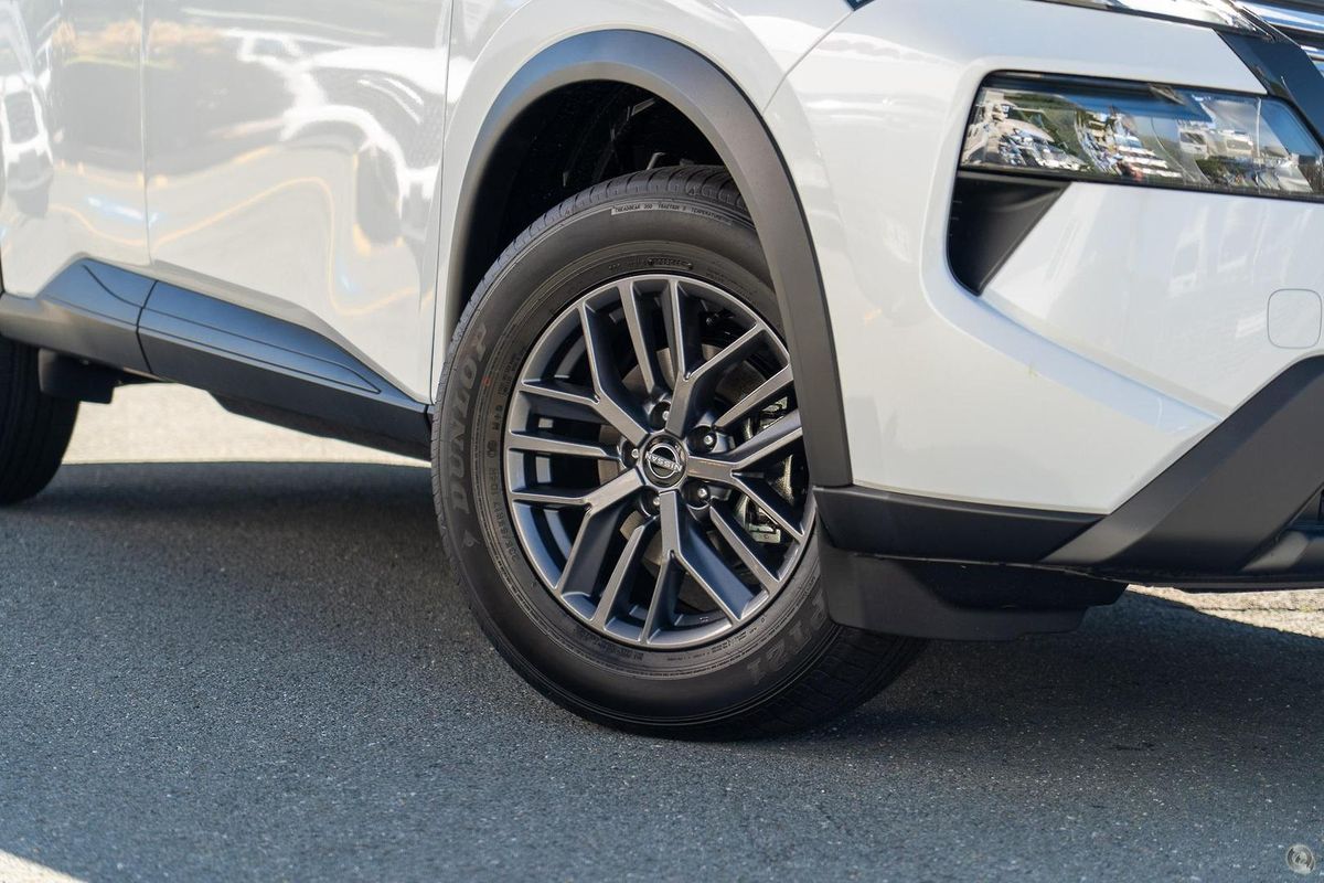 2026 Nissan X-TRAIL ST T33