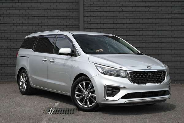 2018 Kia Carnival Platinum YP
