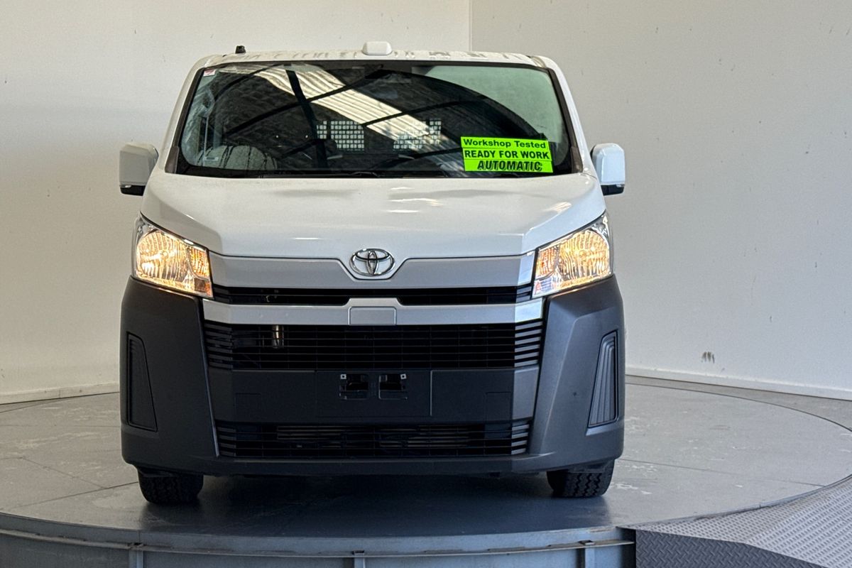 2023 Toyota Hiace GDH300R