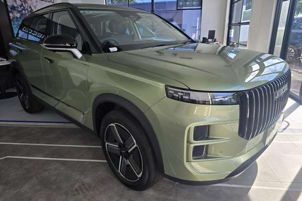 2026 OMODA JAECOO J7 SHS-P Summit