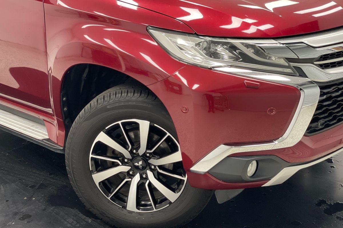 2017 Mitsubishi Pajero Sport Exceed QE