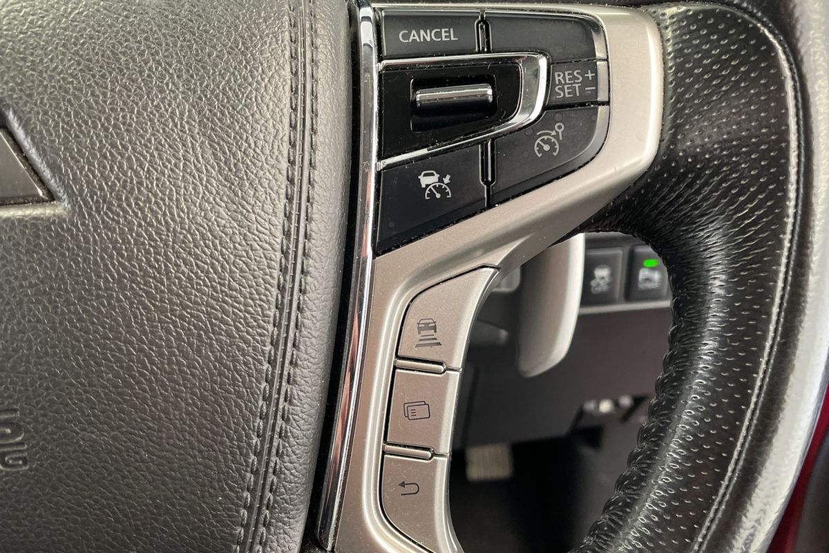 2017 Mitsubishi Pajero Sport Exceed QE