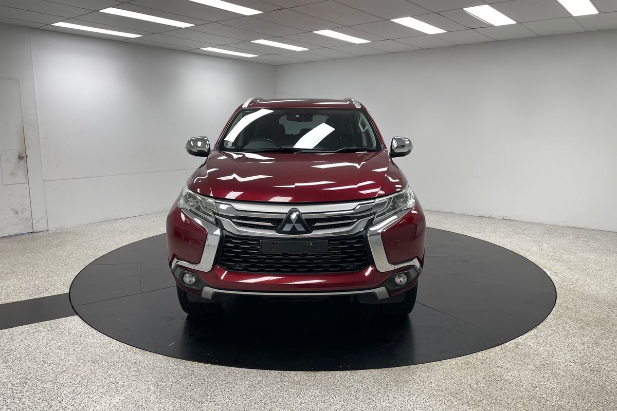 2017 Mitsubishi Pajero Sport Exceed QE