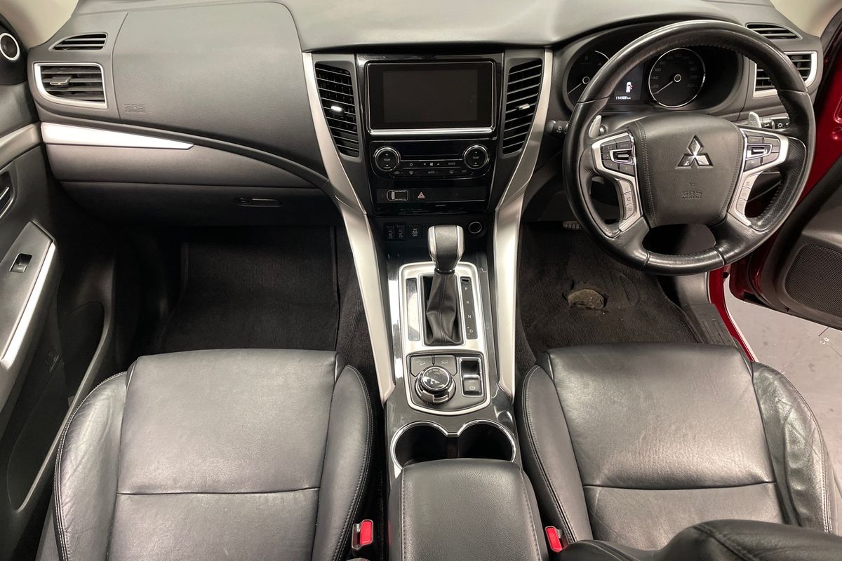 2017 Mitsubishi Pajero Sport Exceed QE