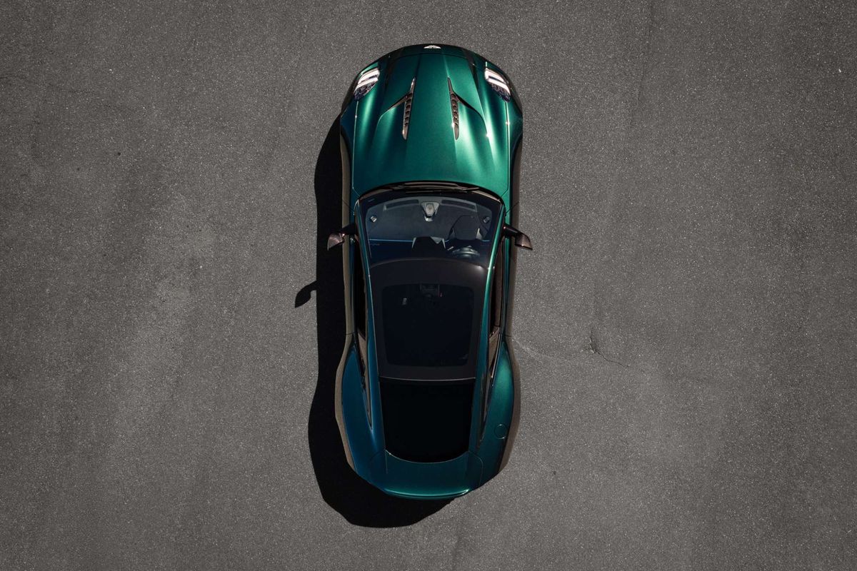 2025 Aston Martin Vanquish
