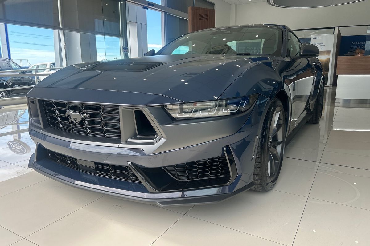 2026 Ford Mustang Dark Horse FO
