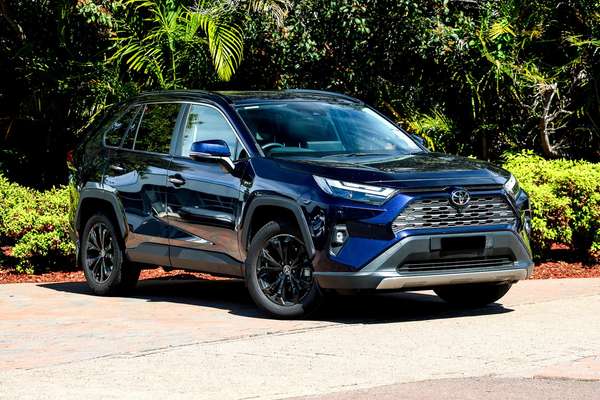 2025 Toyota RAV4 Cruiser AXAH52R