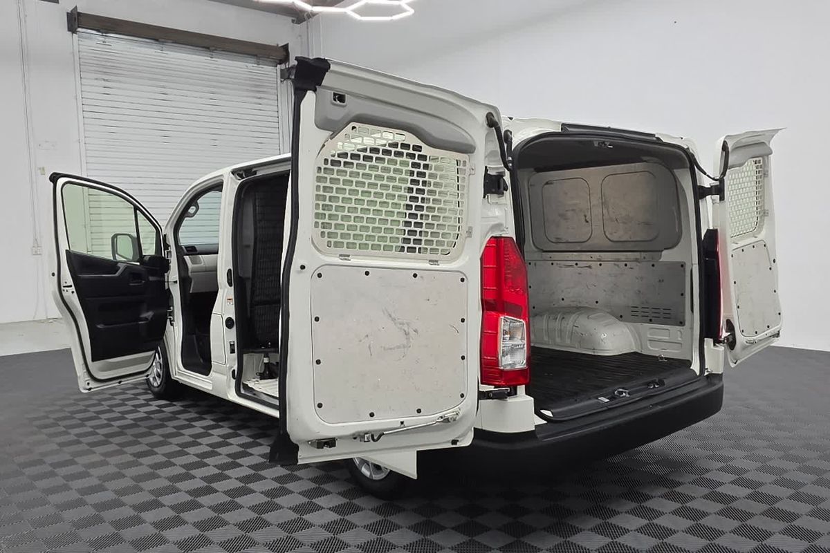 2023 Toyota Hiace GDH300R LWB