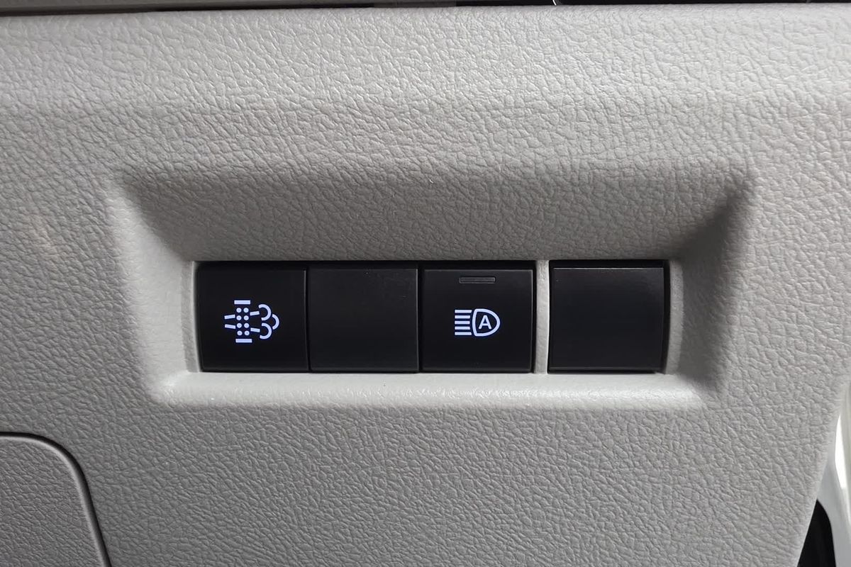 2023 Toyota Hiace GDH300R LWB