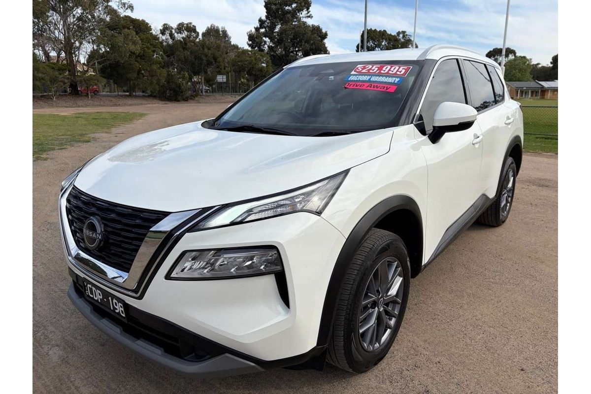 2022 Nissan X-TRAIL ST-L T33