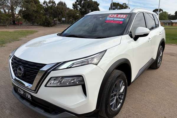 2022 Nissan X-TRAIL ST-L T33