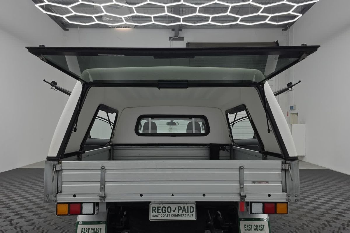 2022 Mitsubishi Triton GLX MR 4X4 image 23