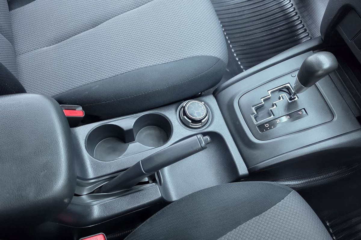 2022 Mitsubishi Triton GLX MR 4X4 image 29