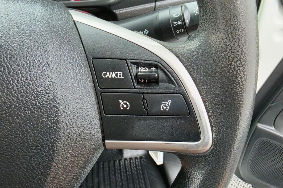 2022 Mitsubishi Triton GLX MR 4X4 image 32