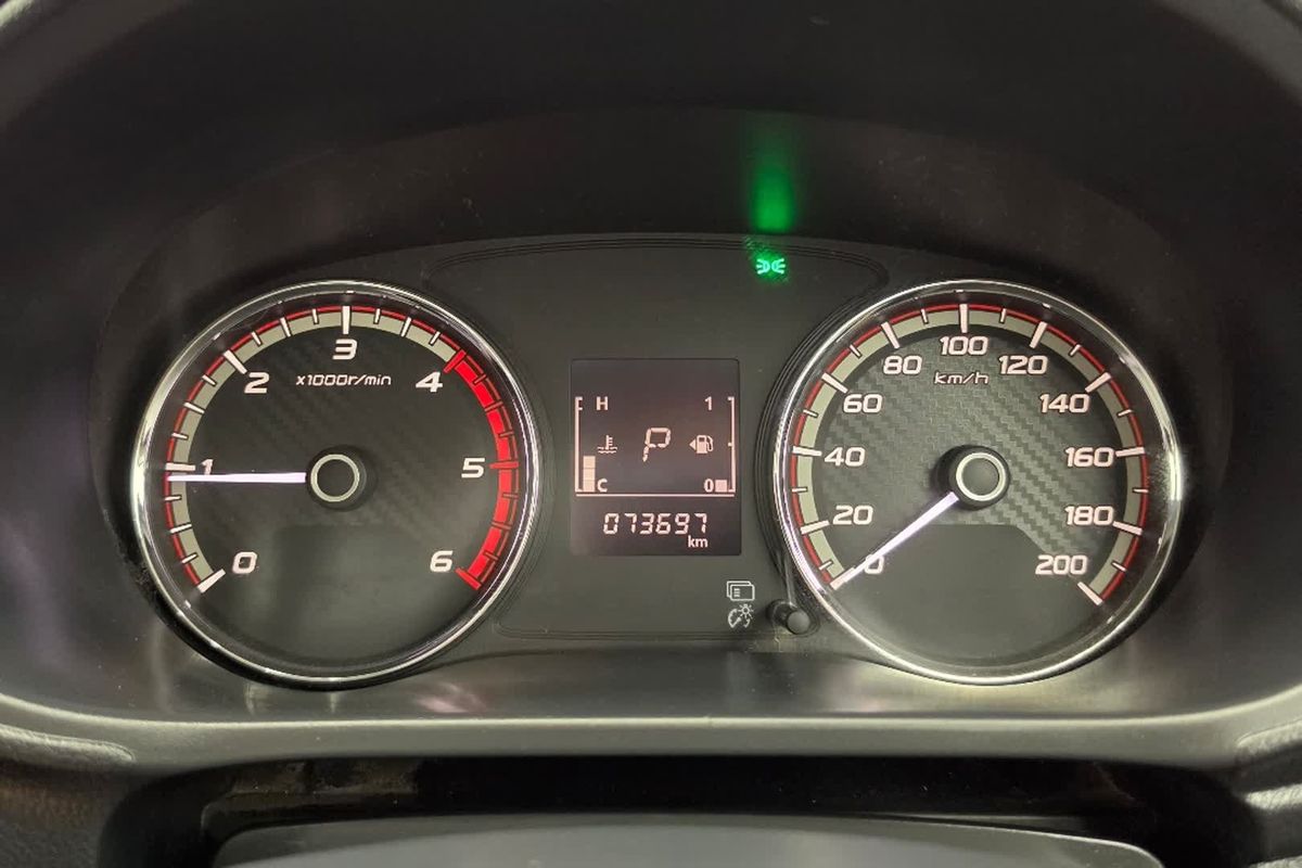 2022 Mitsubishi Triton GLX MR 4X4 image 35