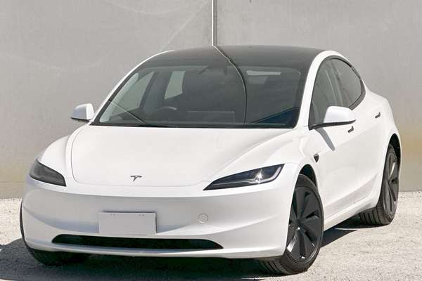 2024 Tesla Model 3 Long Range