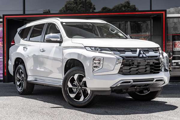 2025 Mitsubishi Pajero Sport GLS QG